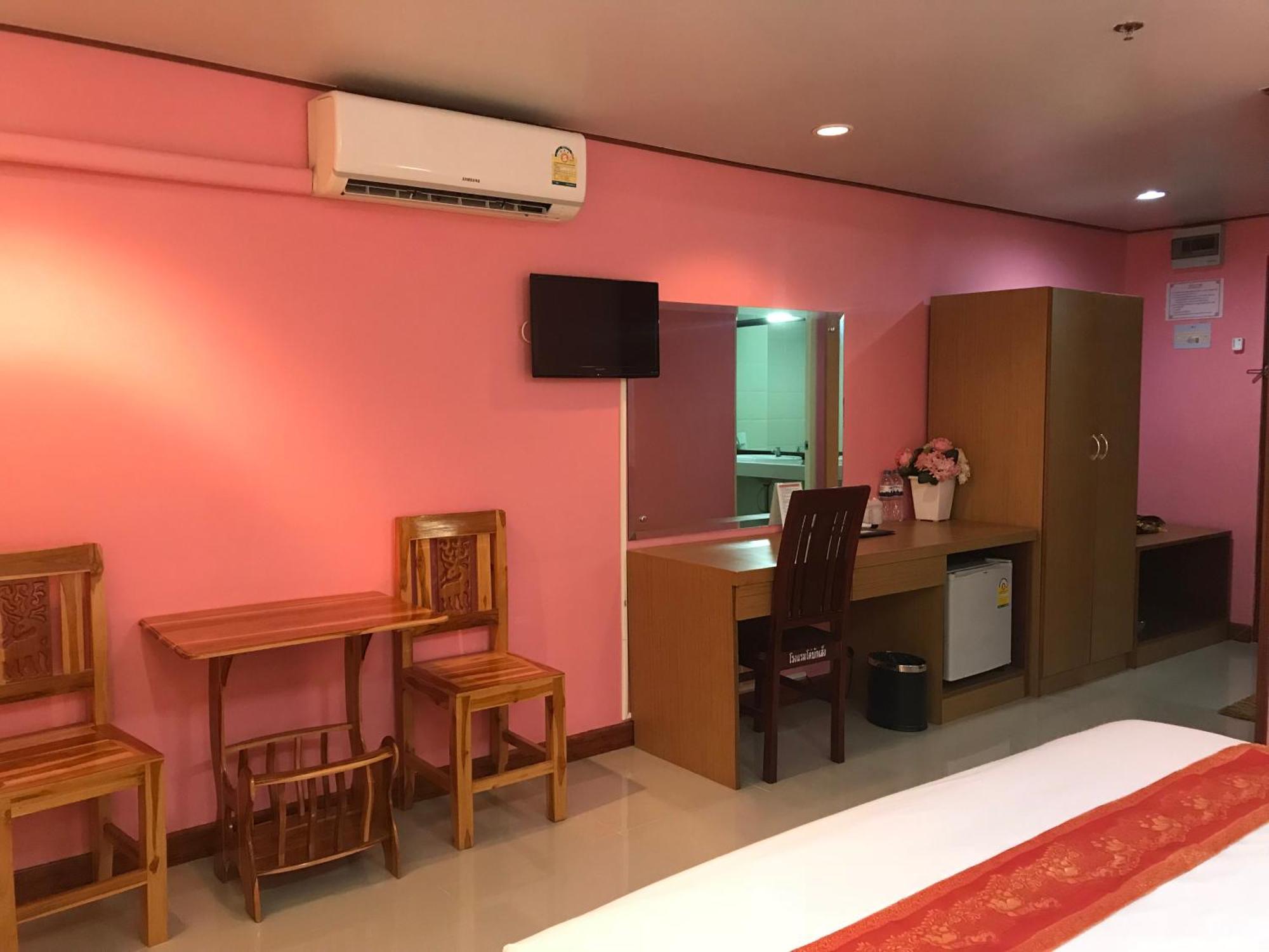 Toh Buk Seng Ayutthaya Hotel Exteriör bild