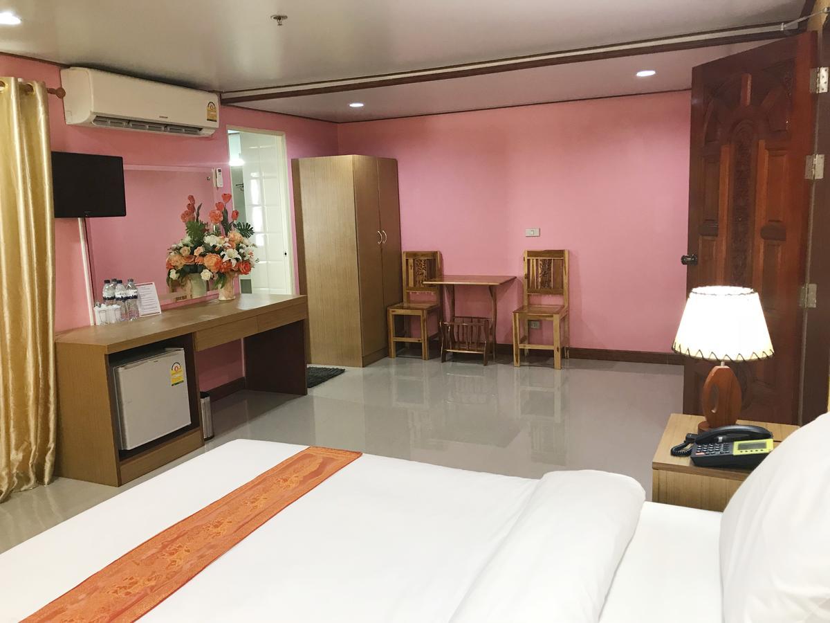 Toh Buk Seng Ayutthaya Hotel Exteriör bild