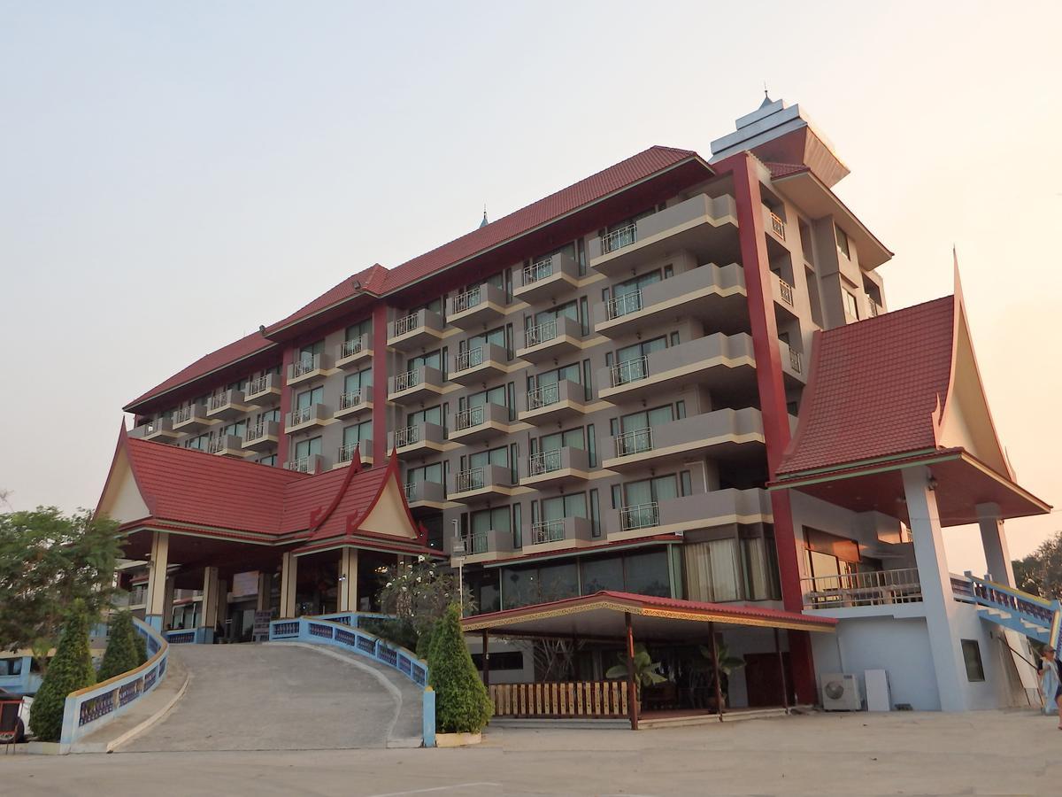 Toh Buk Seng Ayutthaya Hotel Exteriör bild